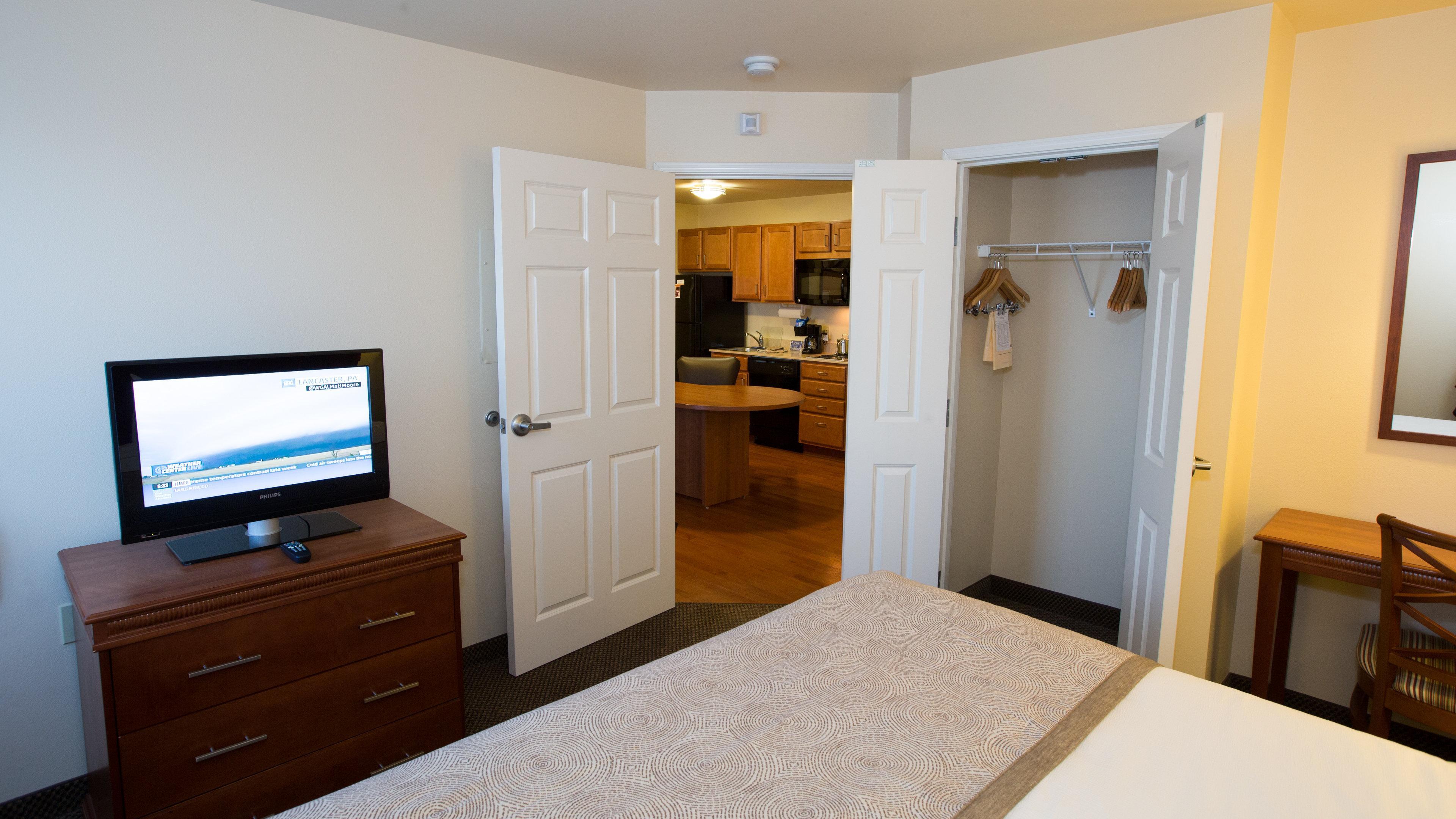 Candlewood Suites Springfield South By Ihg Exterior photo