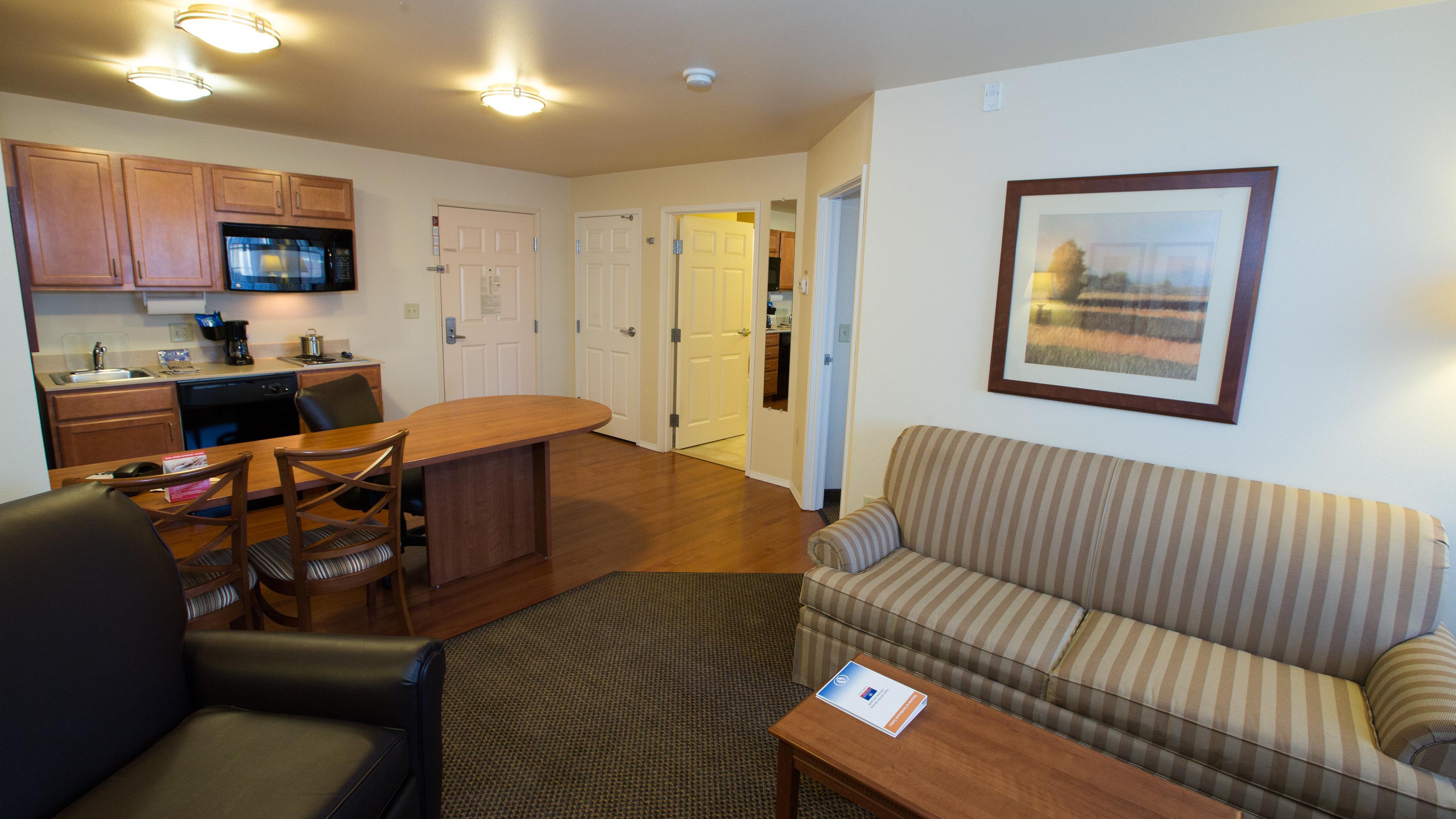 Candlewood Suites Springfield South By Ihg Exterior photo