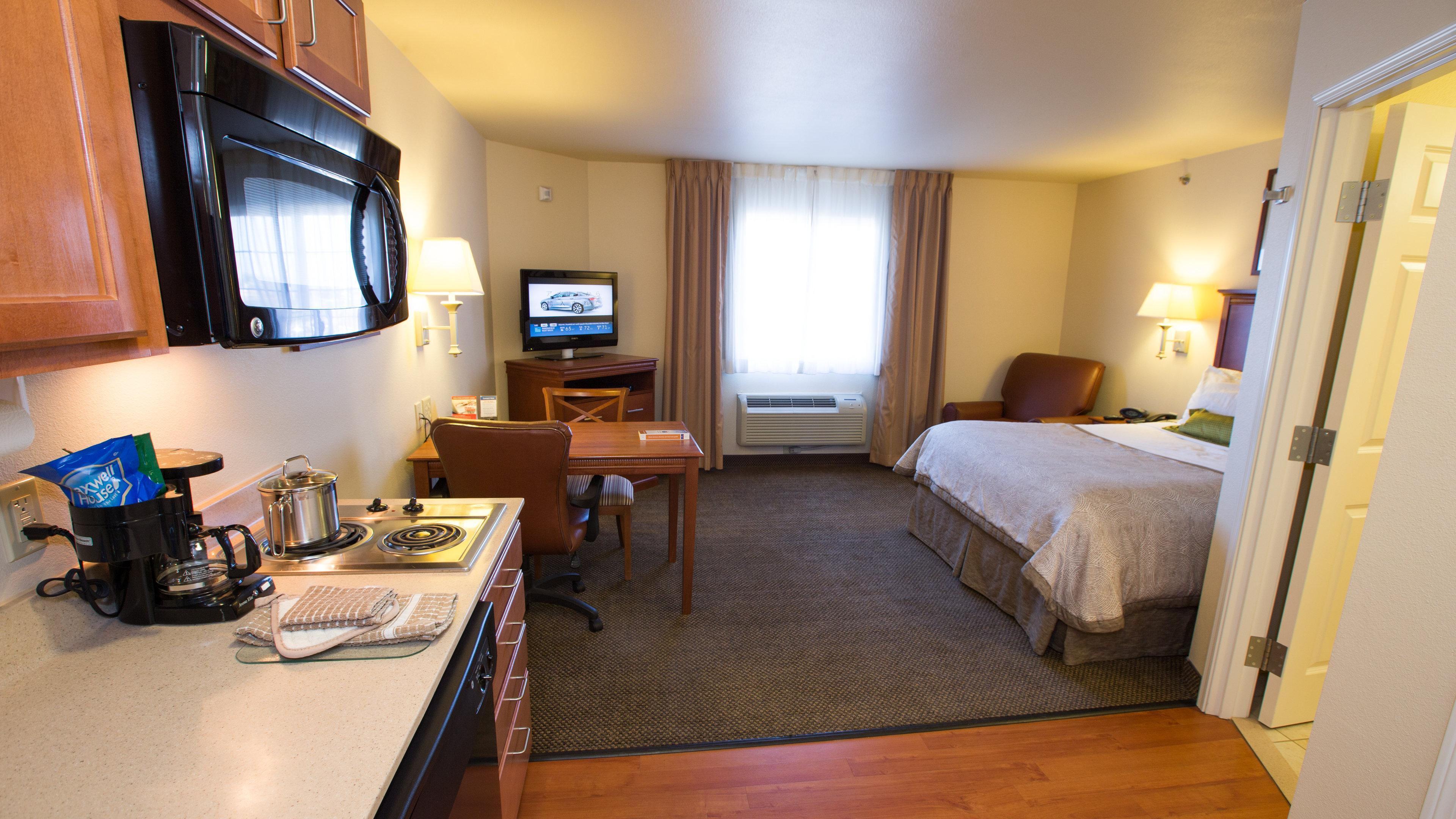 Candlewood Suites Springfield South By Ihg Exterior photo