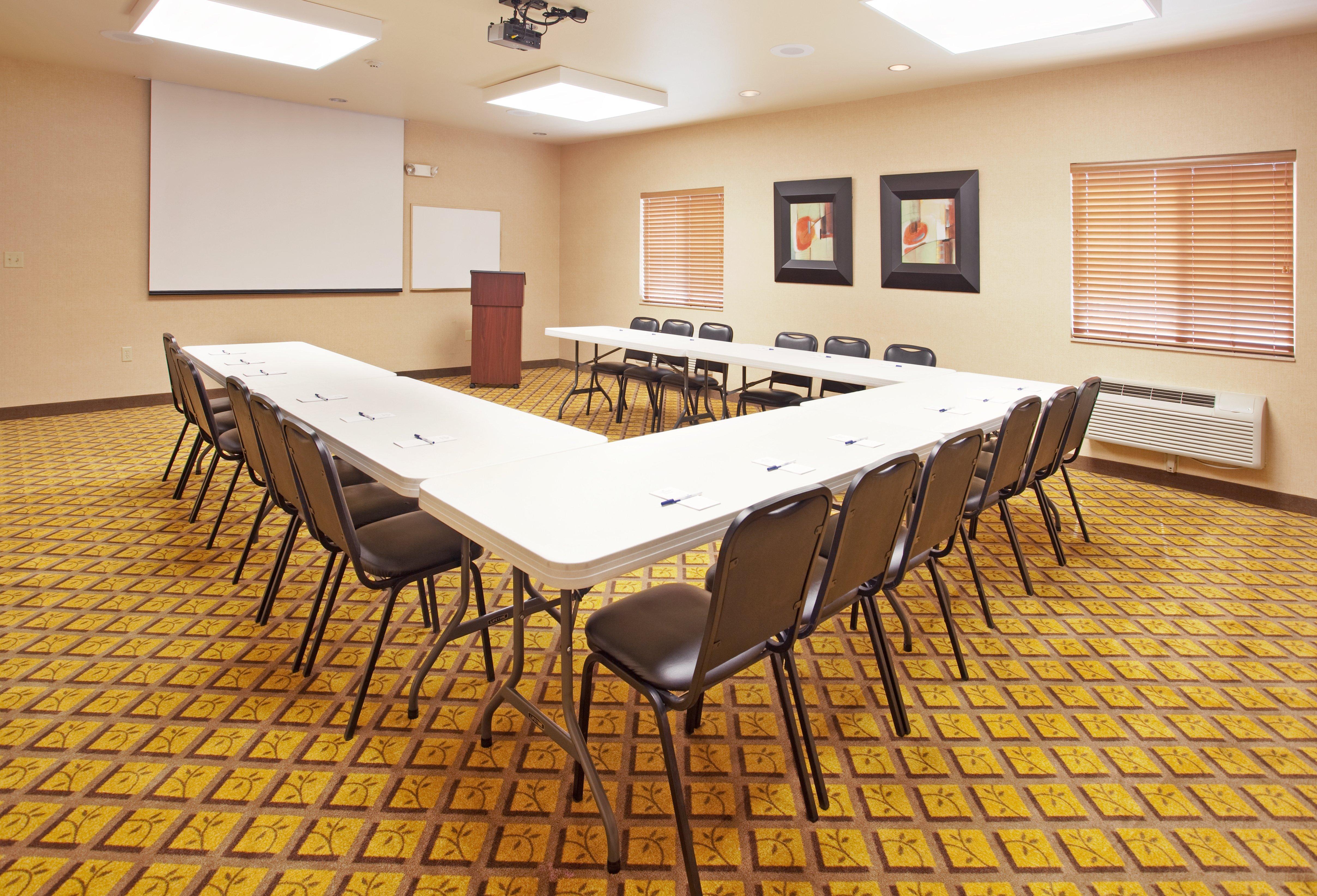 Candlewood Suites Springfield South By Ihg Exterior photo