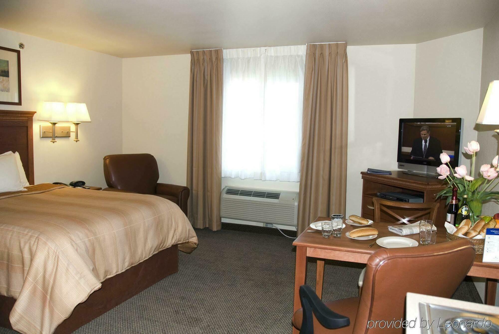 Candlewood Suites Springfield South By Ihg Exterior photo