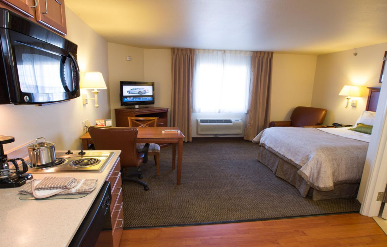 Candlewood Suites Springfield South By Ihg Exterior photo